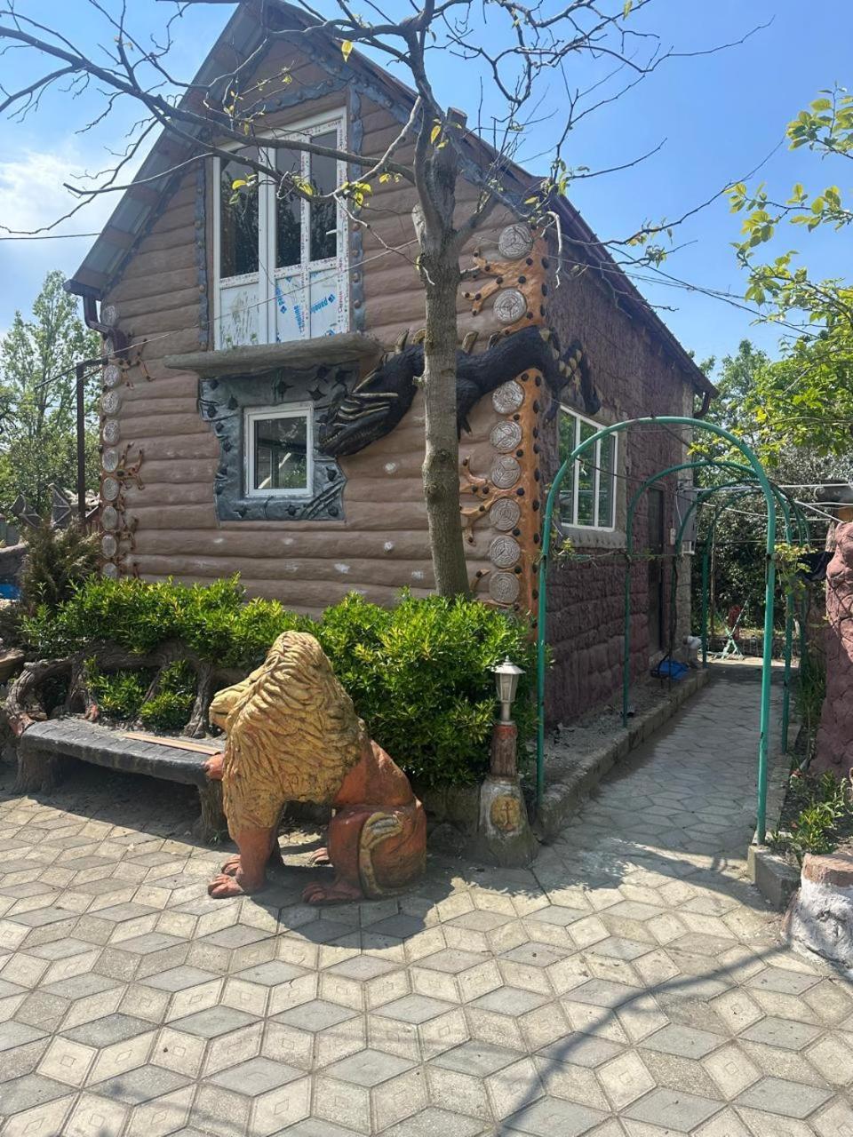 Rezo'S Ranch Apartment Samtredia Exterior photo